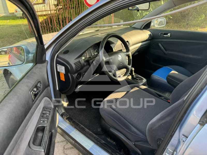 2000 Volkswagen Passat