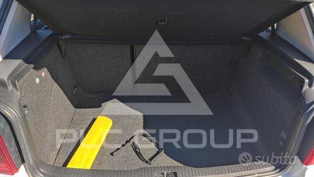 2000 Volkswagen GOLF