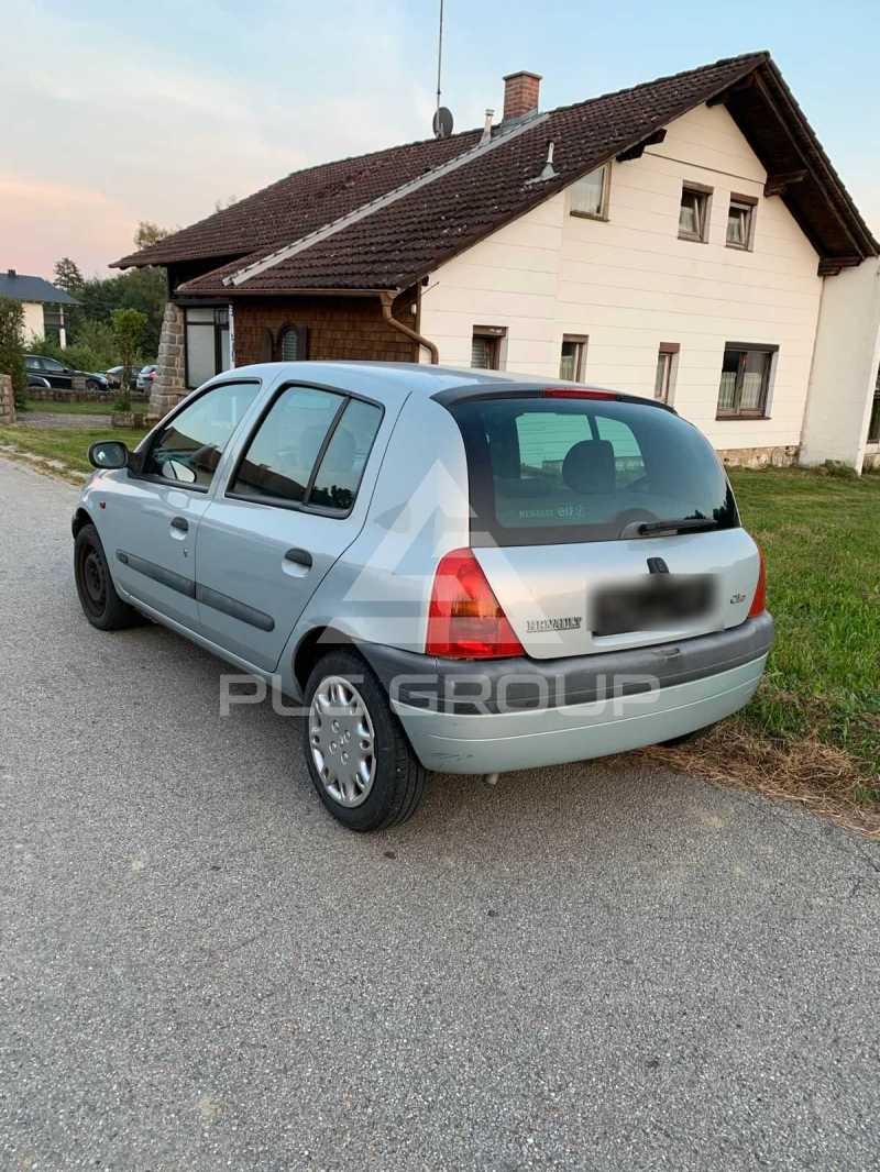2000 Renault Clio