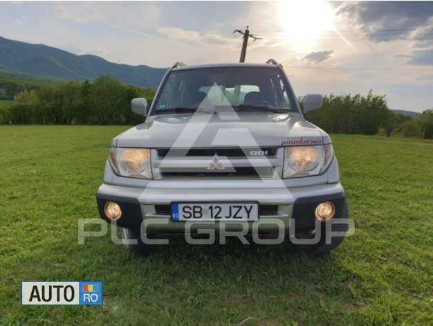 2001 Mitsubishi PAJARO