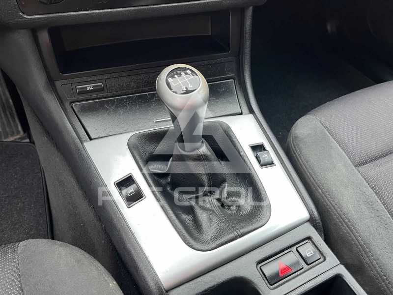 2001 BMW 330
