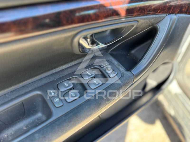 2001 Volvo S80