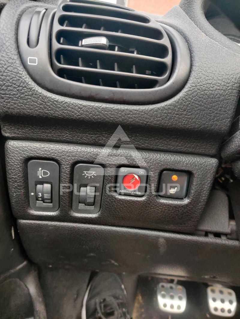 2001 Peugeot 206