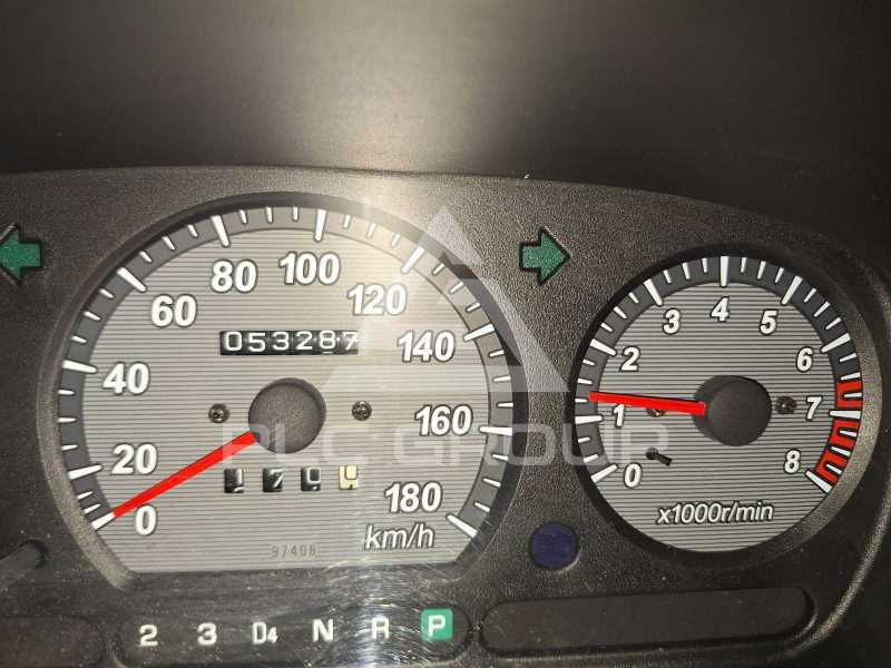 2001 Daihatsu Sirion