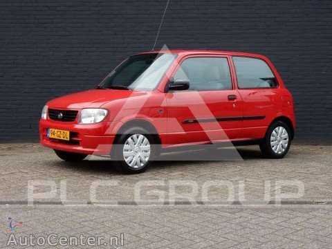 2001 Daihatsu Mira Cocoa