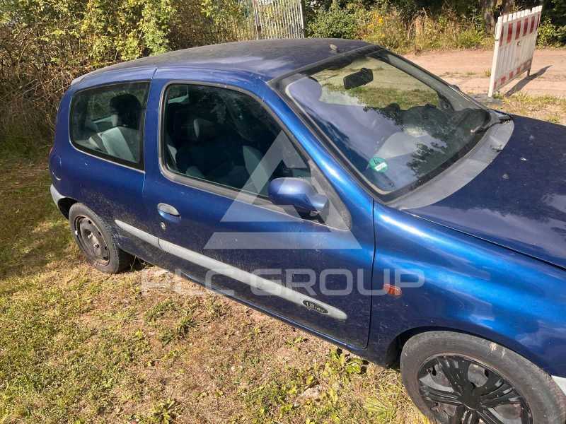 2001 Renault Clio
