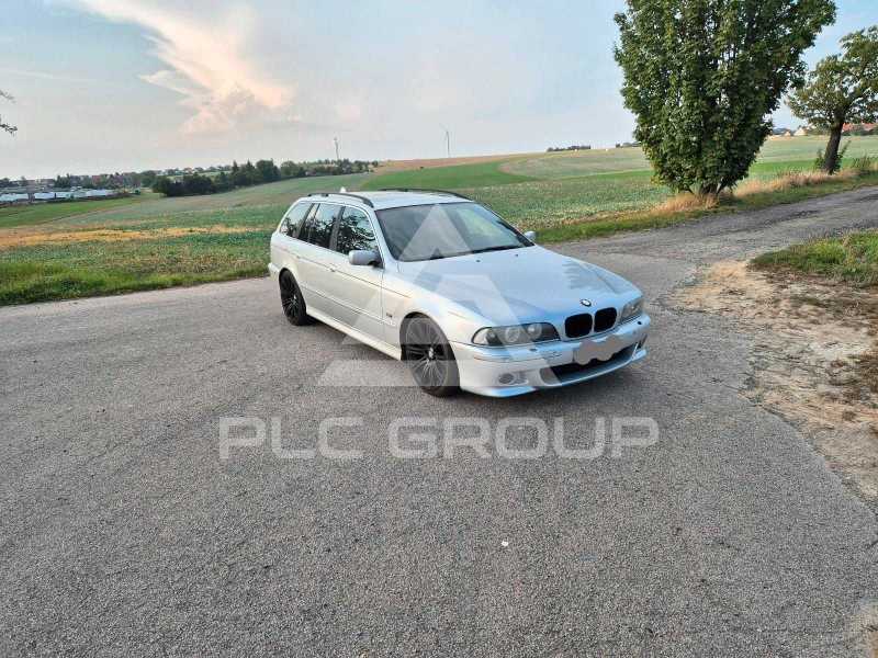 2002 BMW 523