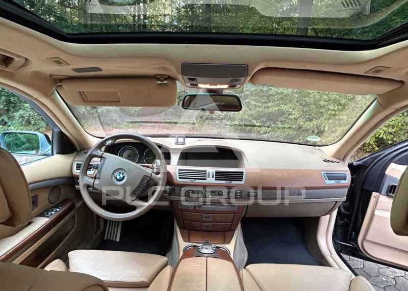 2002 BMW 7 Series