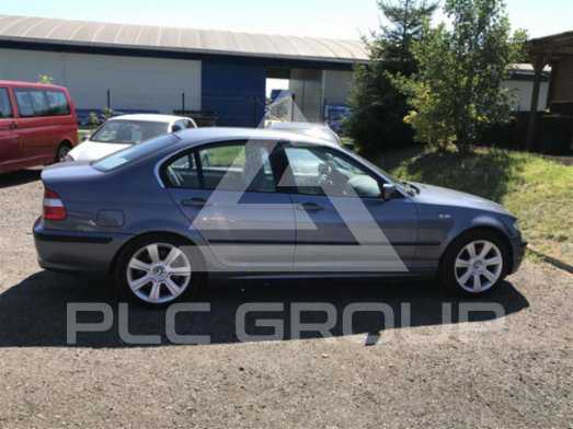 2002 BMW 330