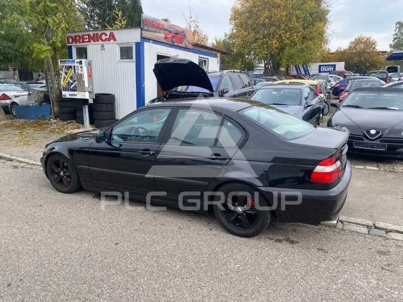 2002 BMW 330