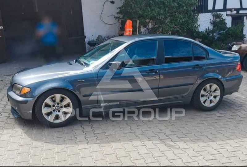 2002 BMW 330