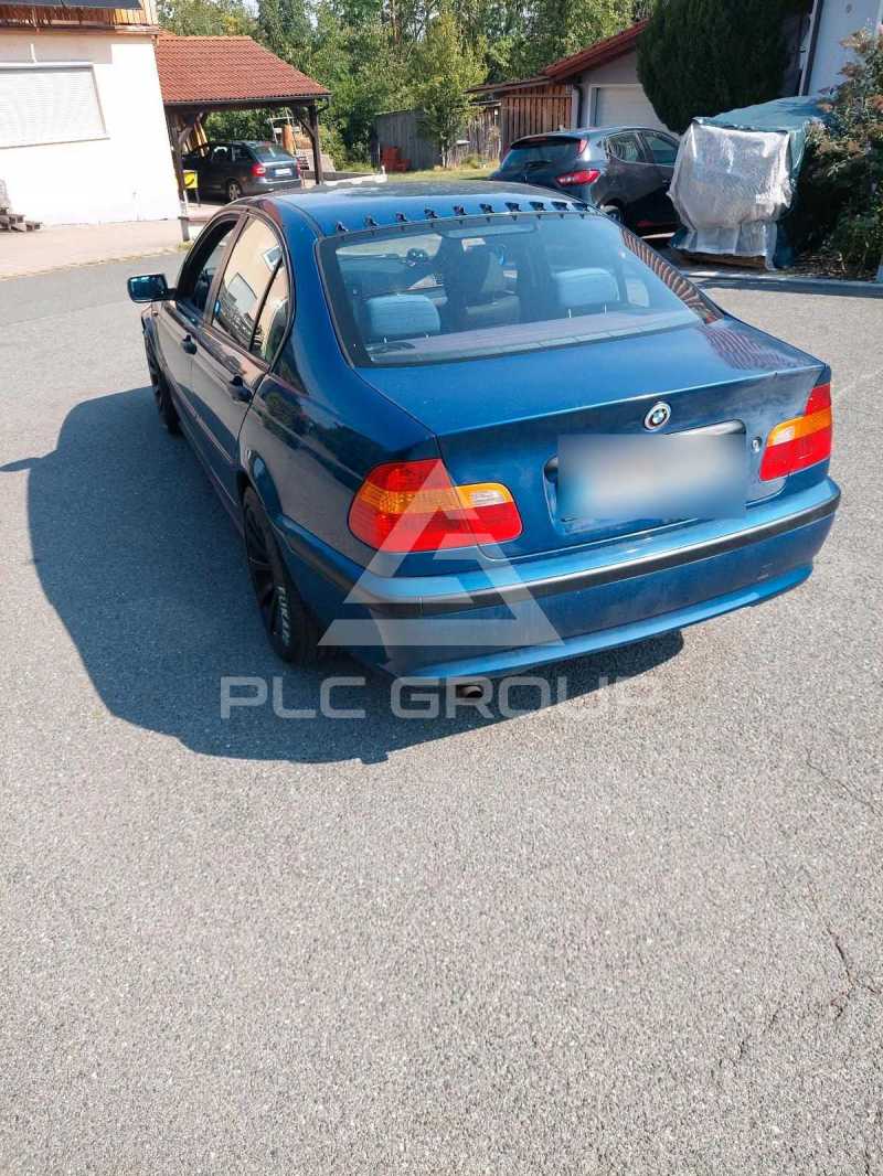 2002 BMW 330