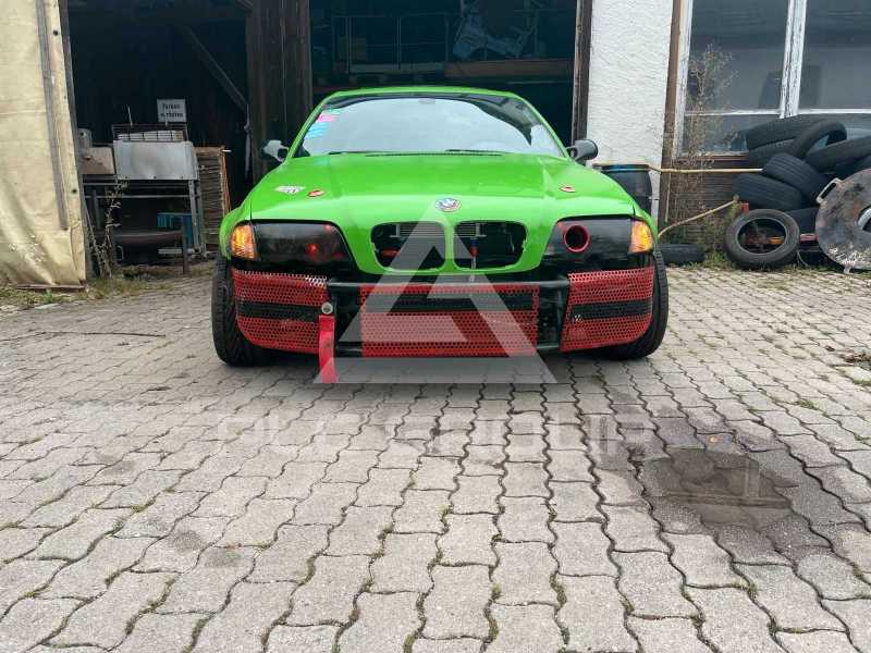 2002 BMW 330