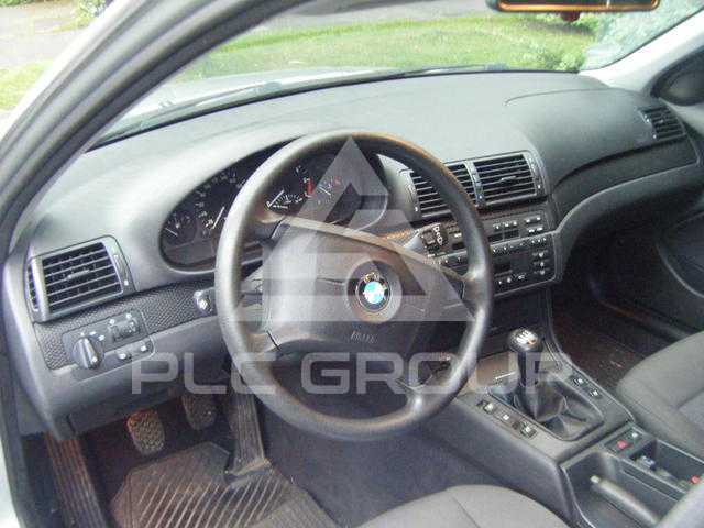 2002 BMW 330