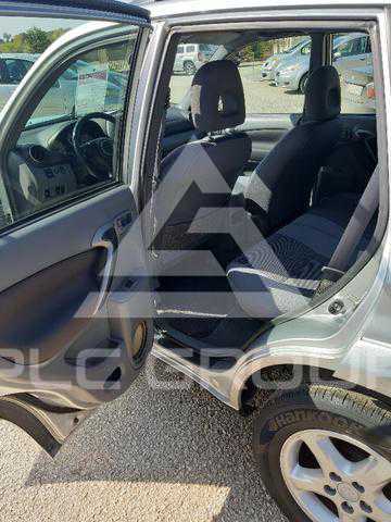 2002 Toyota RAV4