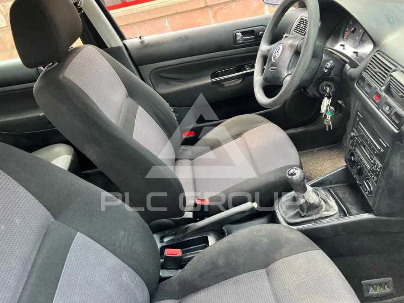2002 Volkswagen GOLF