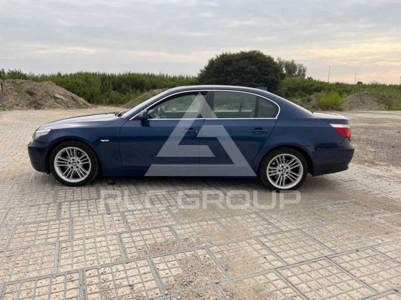 2003 BMW 523