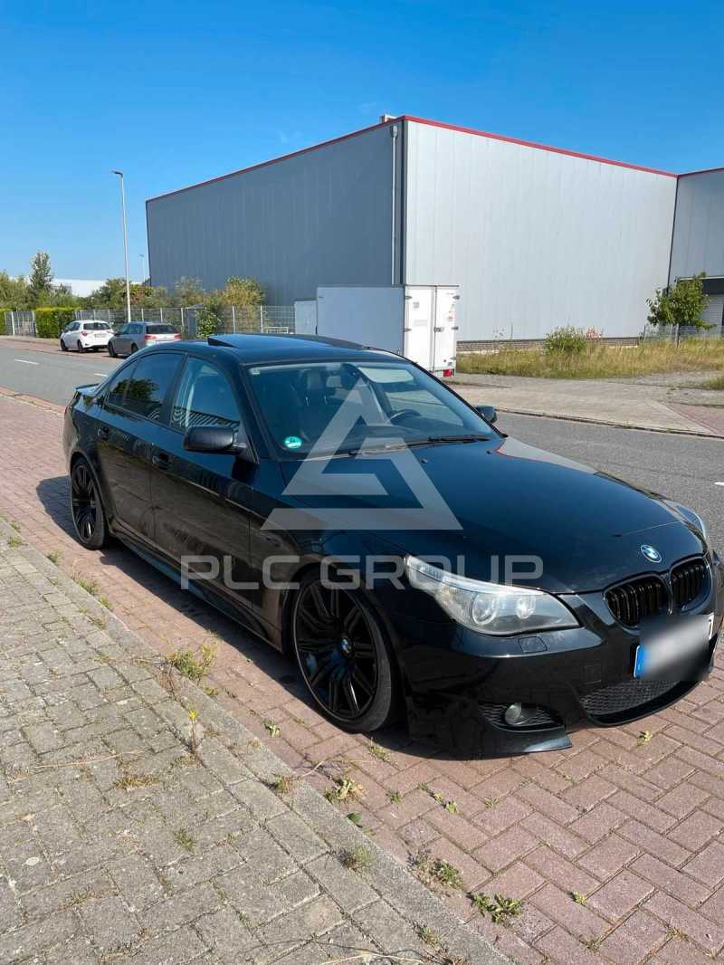 2003 BMW 523