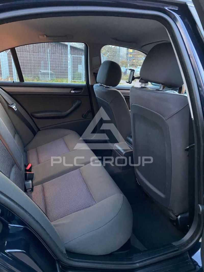 2003 BMW 330