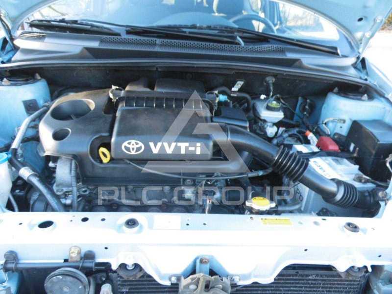 2003 Toyota YARIS