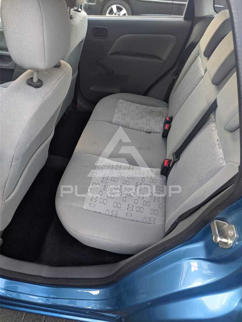 2003 Ford FIESTA