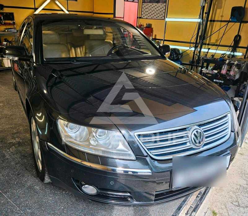 2003 Volkswagen PHAETON