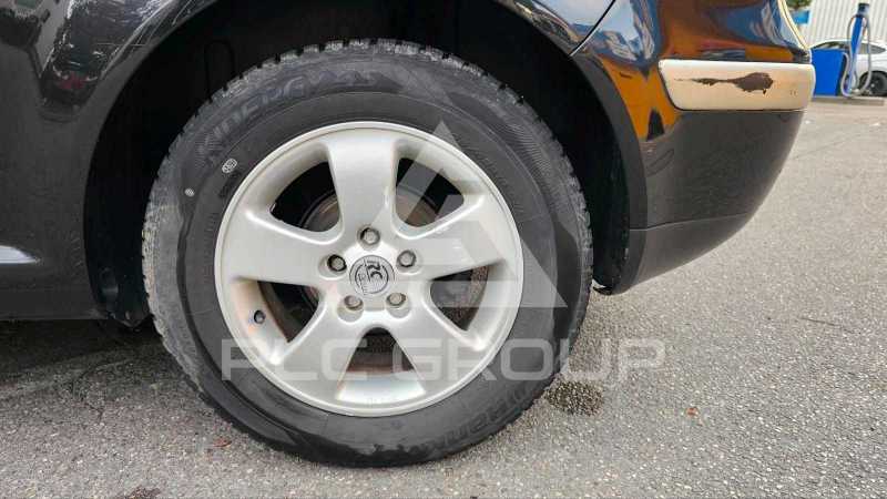 2003 Volkswagen GOLF