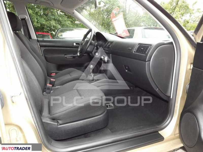 2003 Volkswagen GOLF