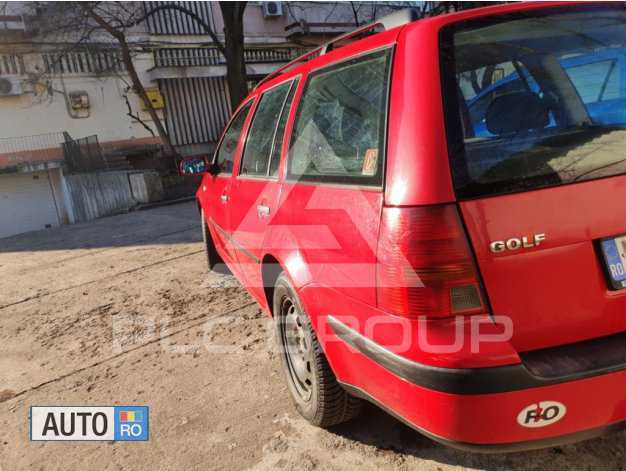 2003 Volkswagen GOLF
