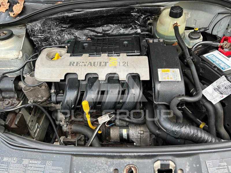 2003 Renault Clio