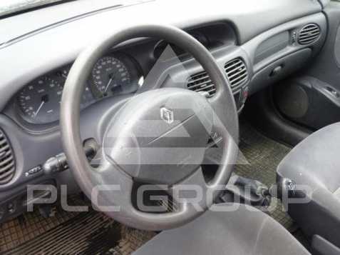 2003 Renault Megane
