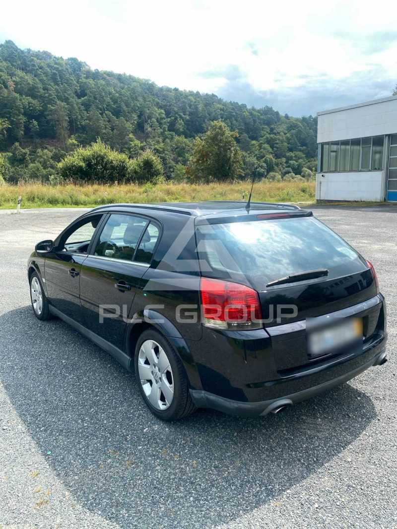 2003 Opel Signum