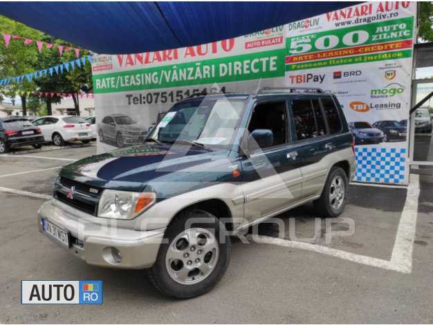 2004 Mitsubishi PAJARO
