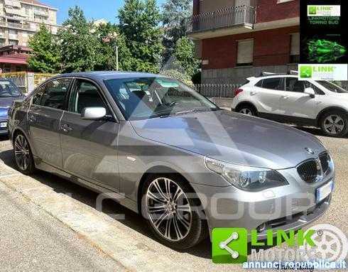 2004 BMW 523