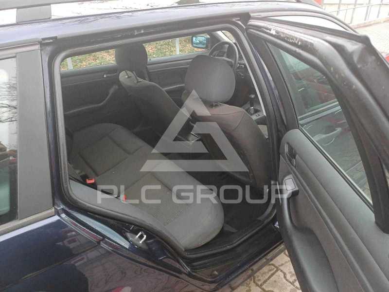 2004 BMW 330