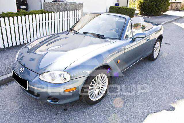 2004 Mazda MX-5