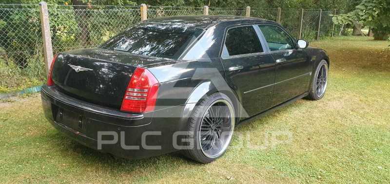 2004 Chrysler 300