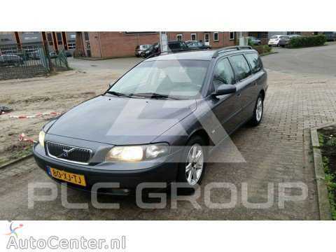 2004 Volvo V70