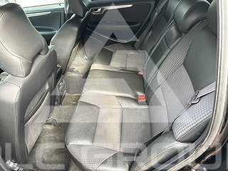 2004 Volvo V70