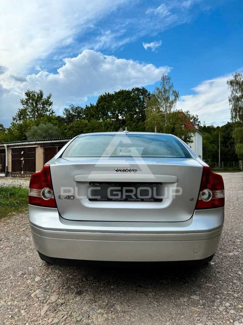 2004 Volvo S40