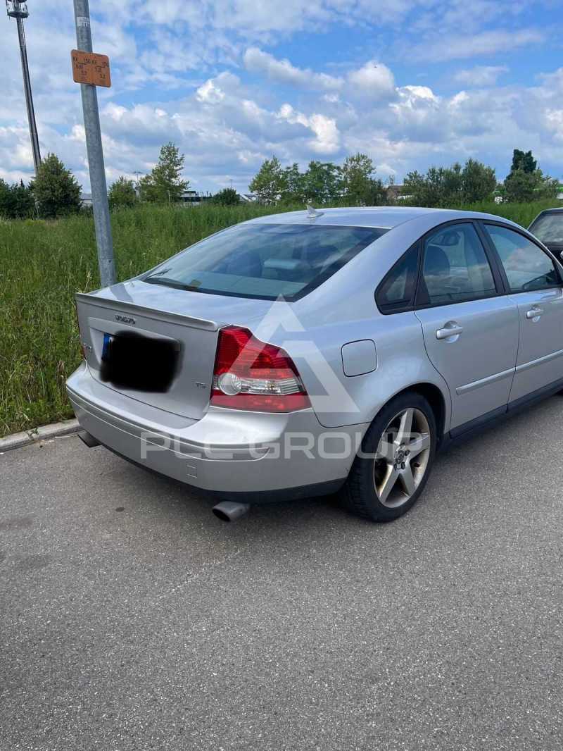 2004 Volvo S40