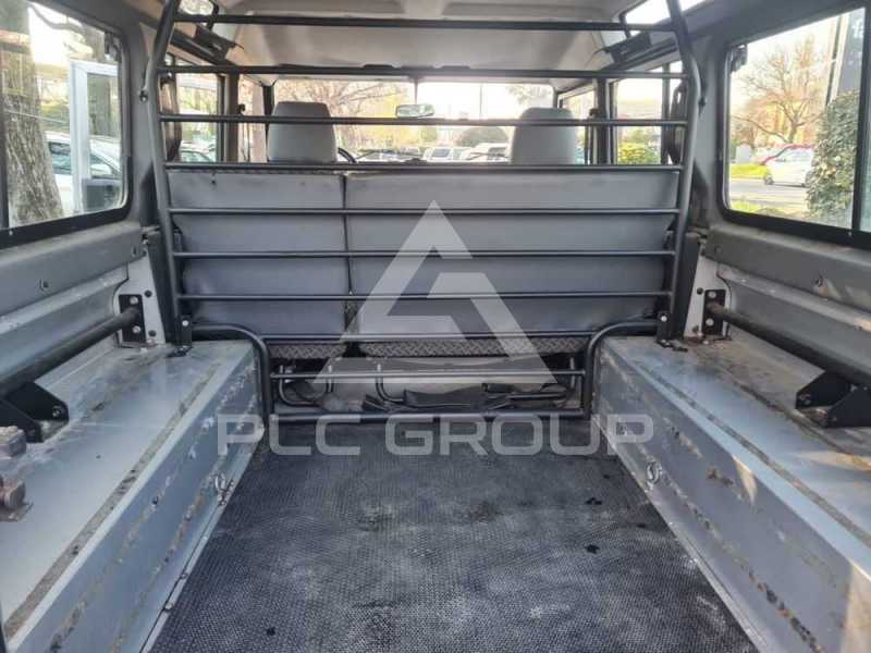 2004 Land Rover DEFENDER
