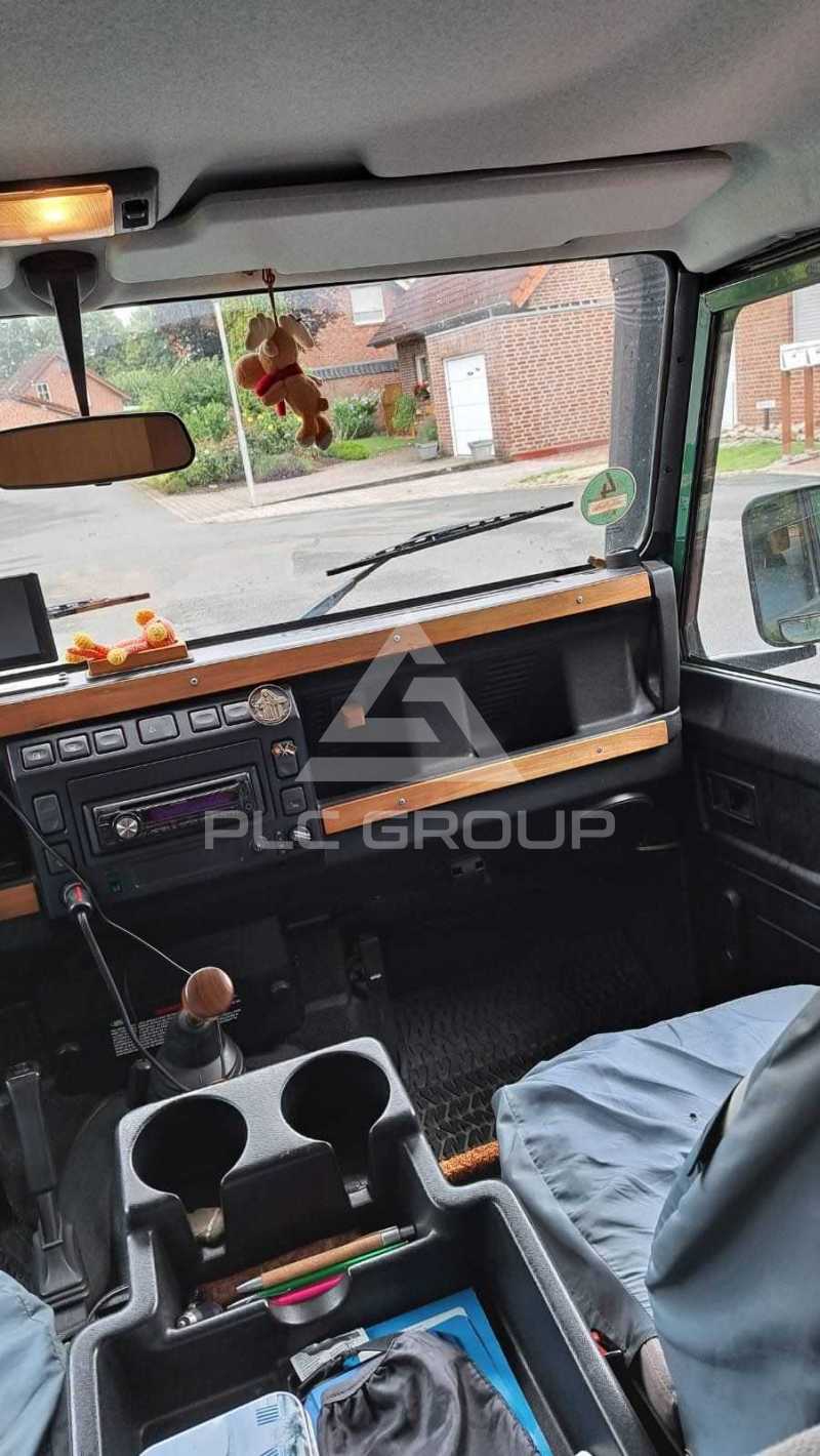 2004 Land Rover DEFENDER