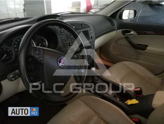 2004 SAAB 9-3