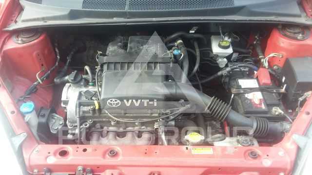 2004 Toyota YARIS