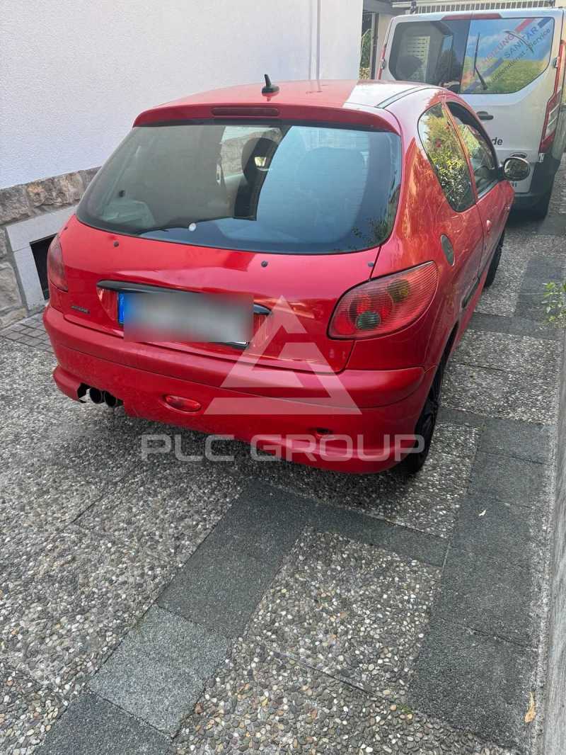 2004 Peugeot 206