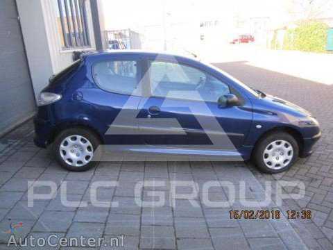 2004 Peugeot 206