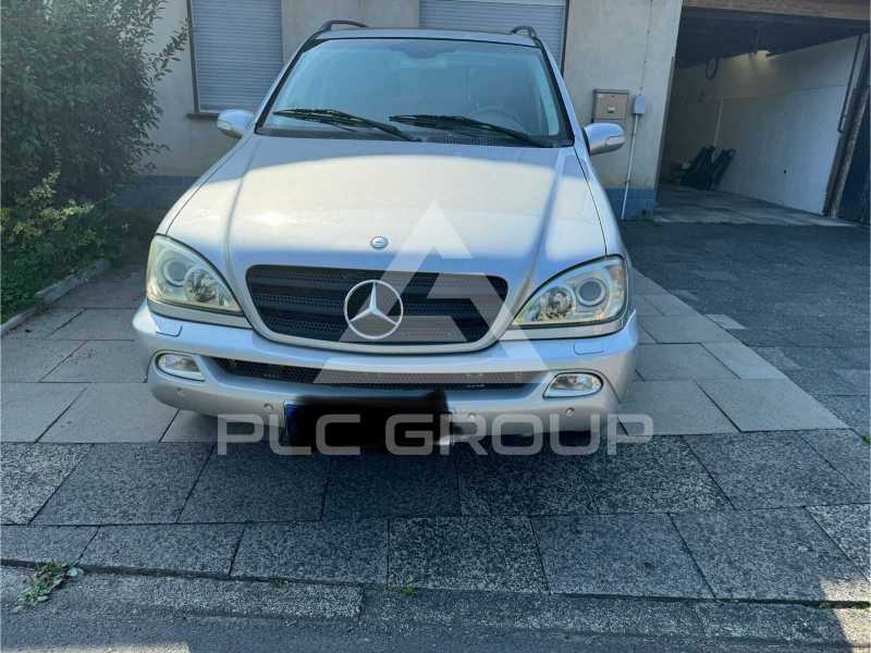 2004 Mercedes Benz ML-Class