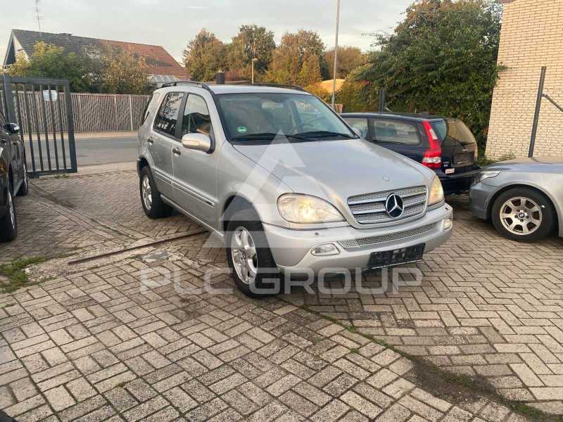 2004 Mercedes Benz ML-Class