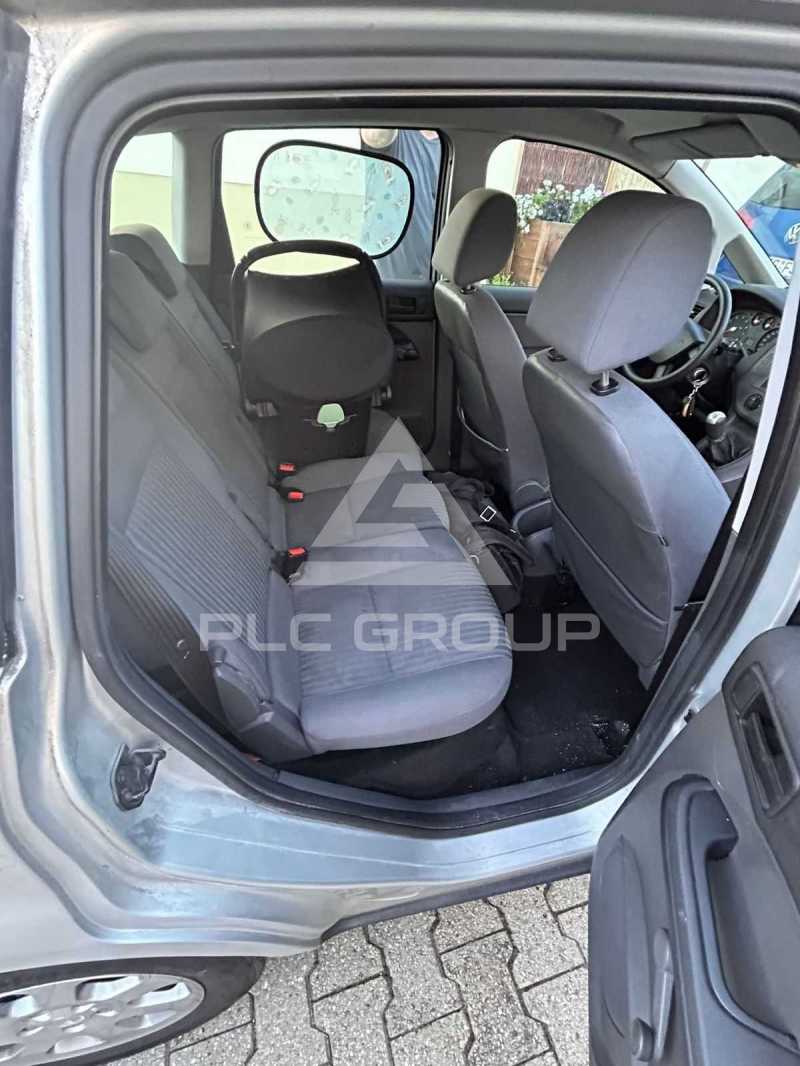 2004 Ford FOCUS
